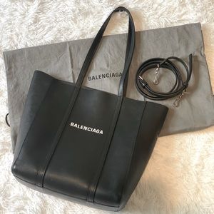 Balenciaga black calfskin leather tote - super cute!